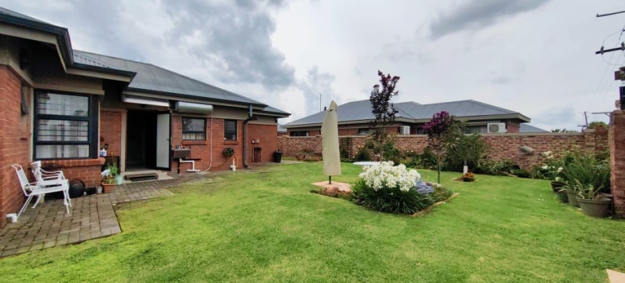 3 Bedroom Property for Sale in Baillie Park North West